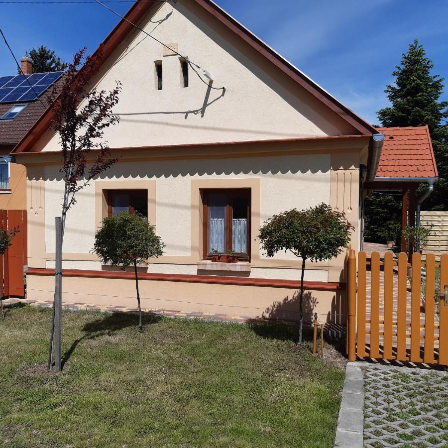 Gerendas Vendeghaz Sotony Экстерьер фото